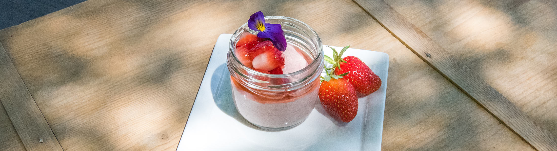 Rodney Strong - Rhubarb Mousse with Macerated Strawberries