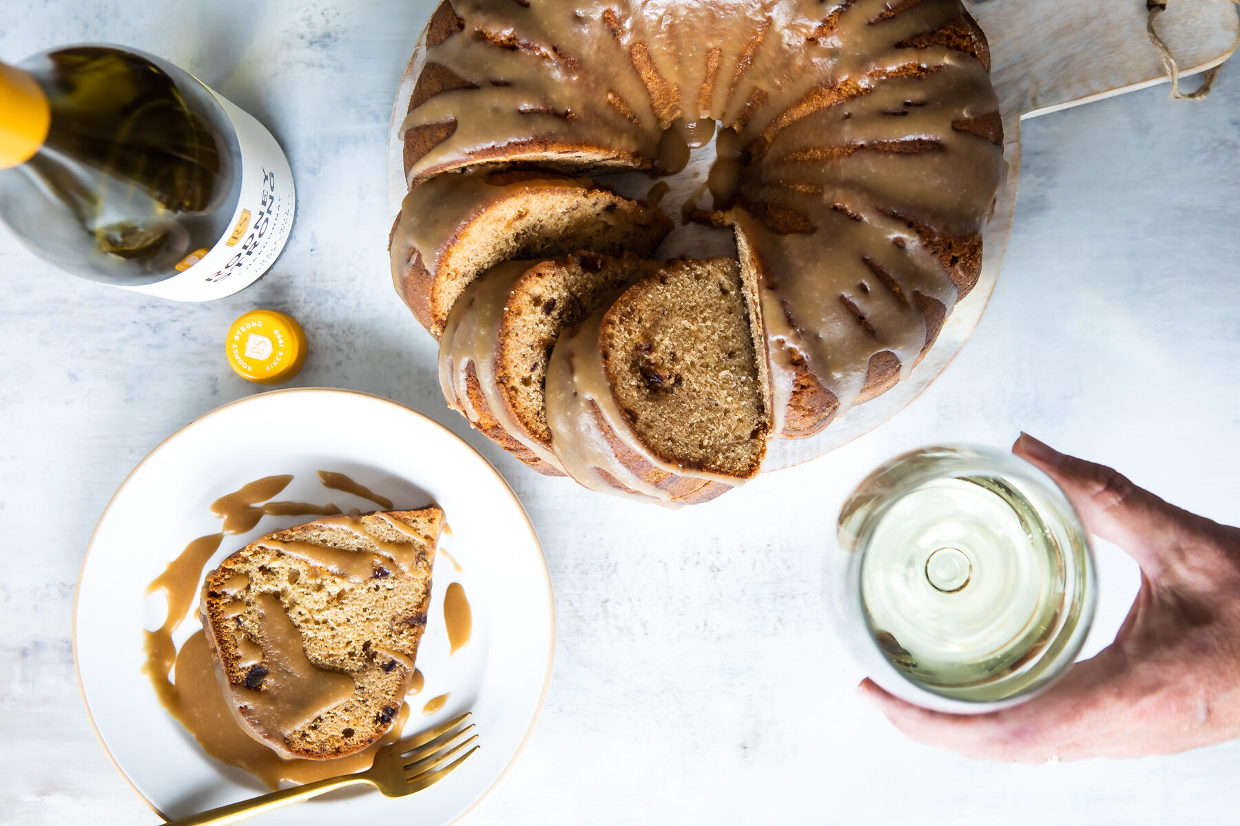 sticky-toffee-bundt-cake-12